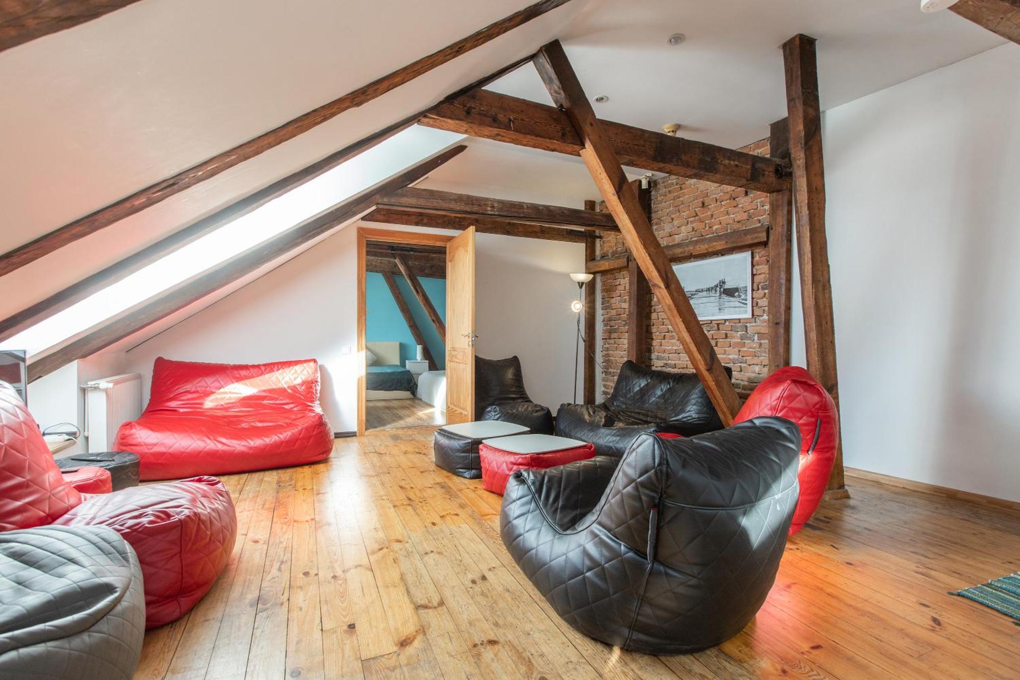 Apartment Mansard In Old Town