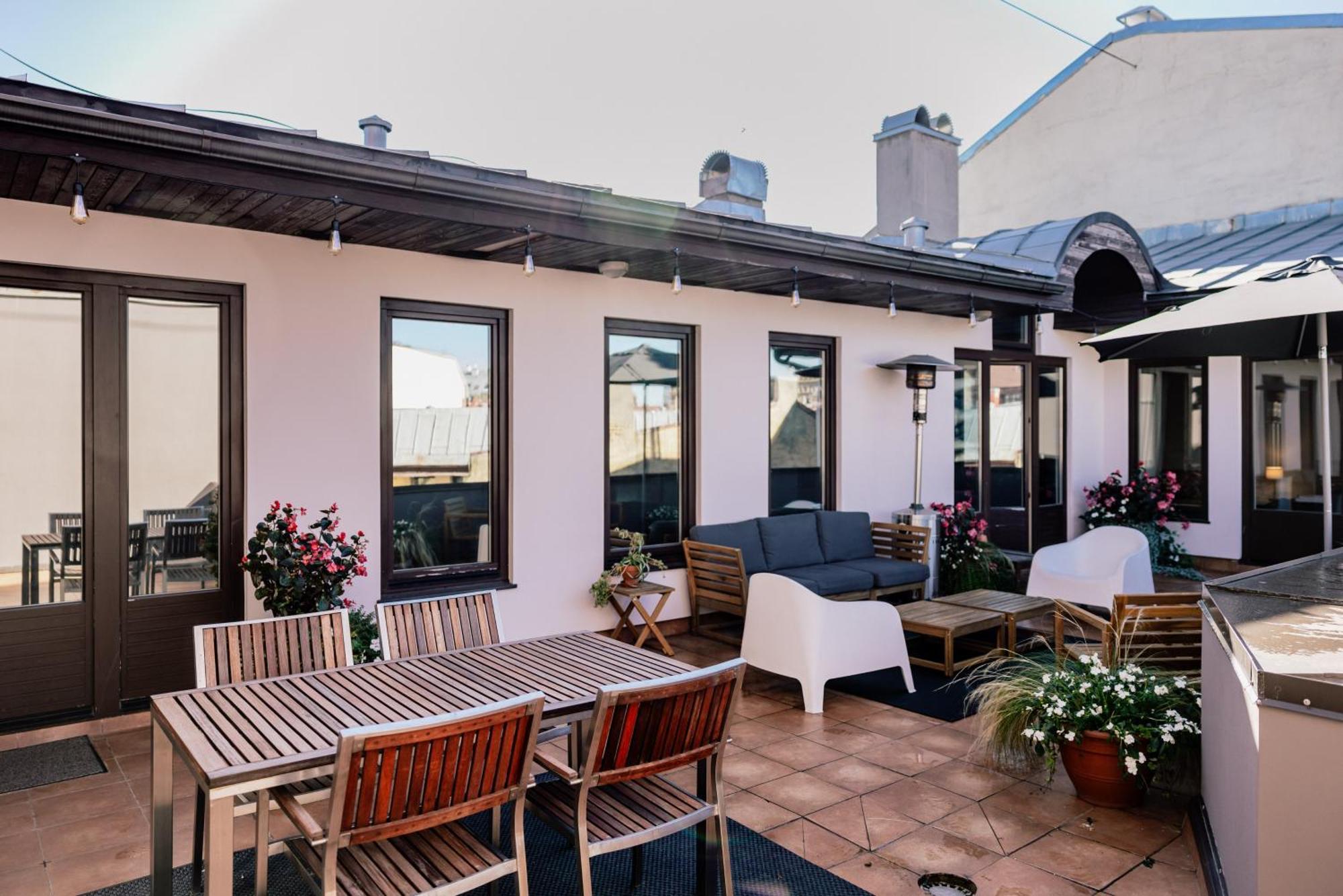 Spacious 2-story Apt. W/ Terrace - 280 M2 Căn hộ Riga