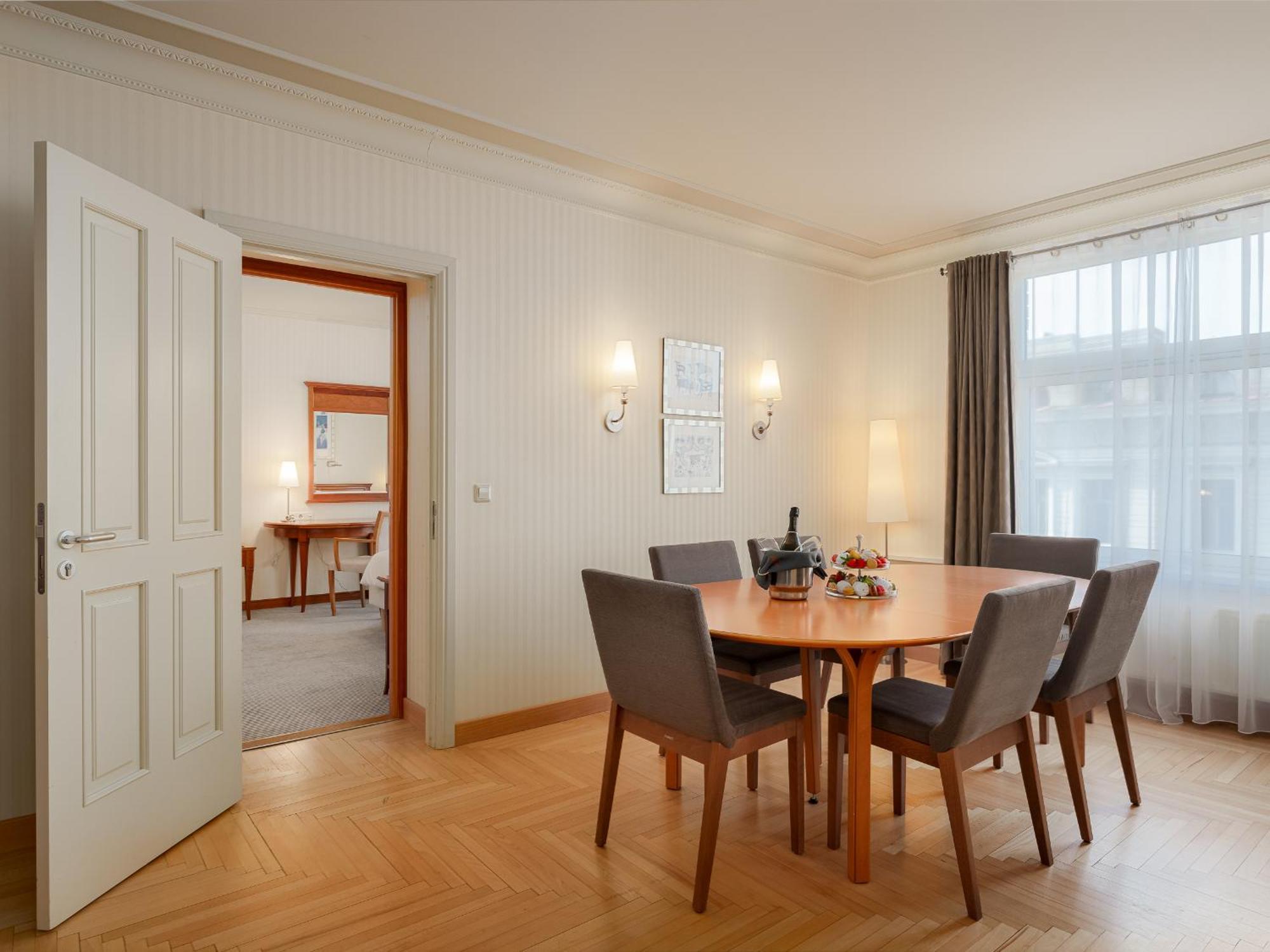 Hotel Radisson Blu Ridzene Hotel, 4*