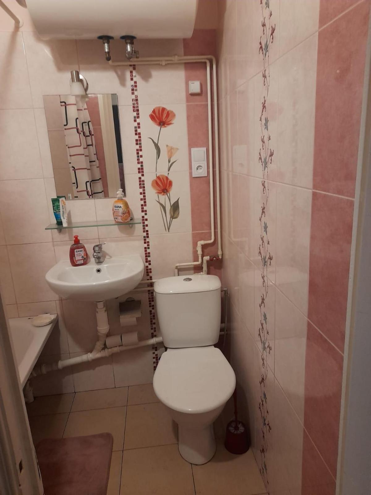 Apartment D3 *