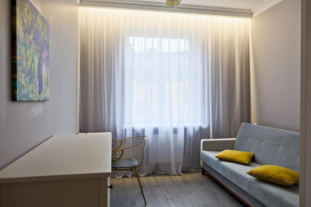 Grand Apartment *