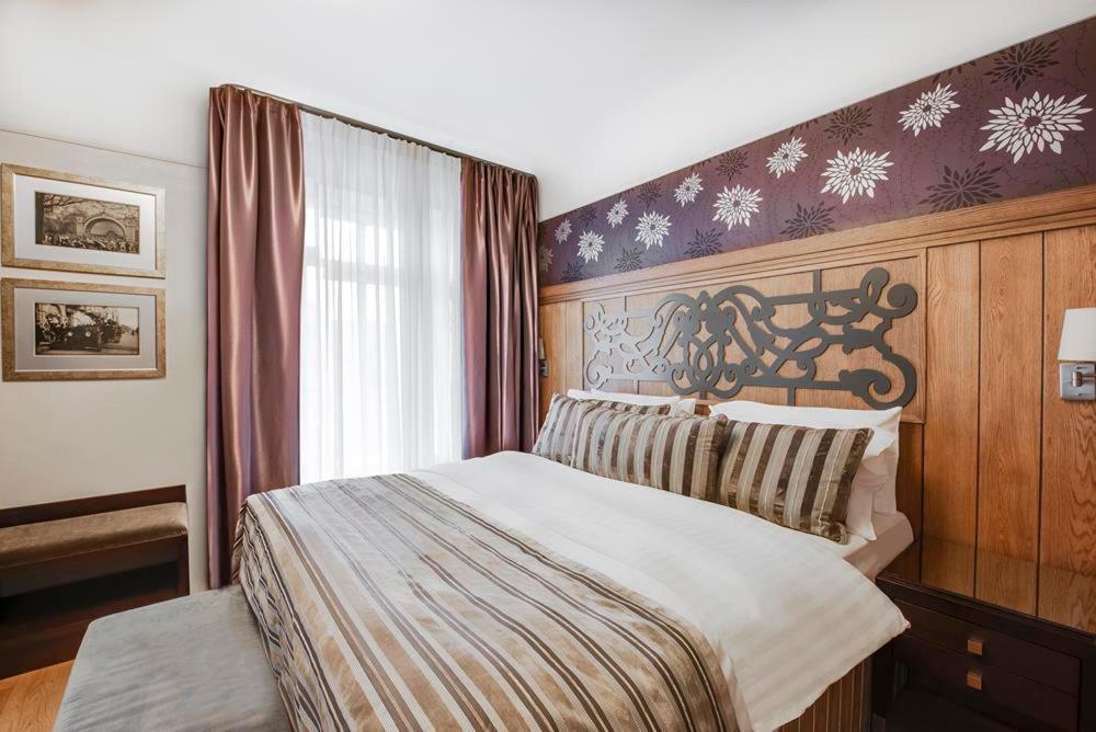 Eurostars Metropole 4*