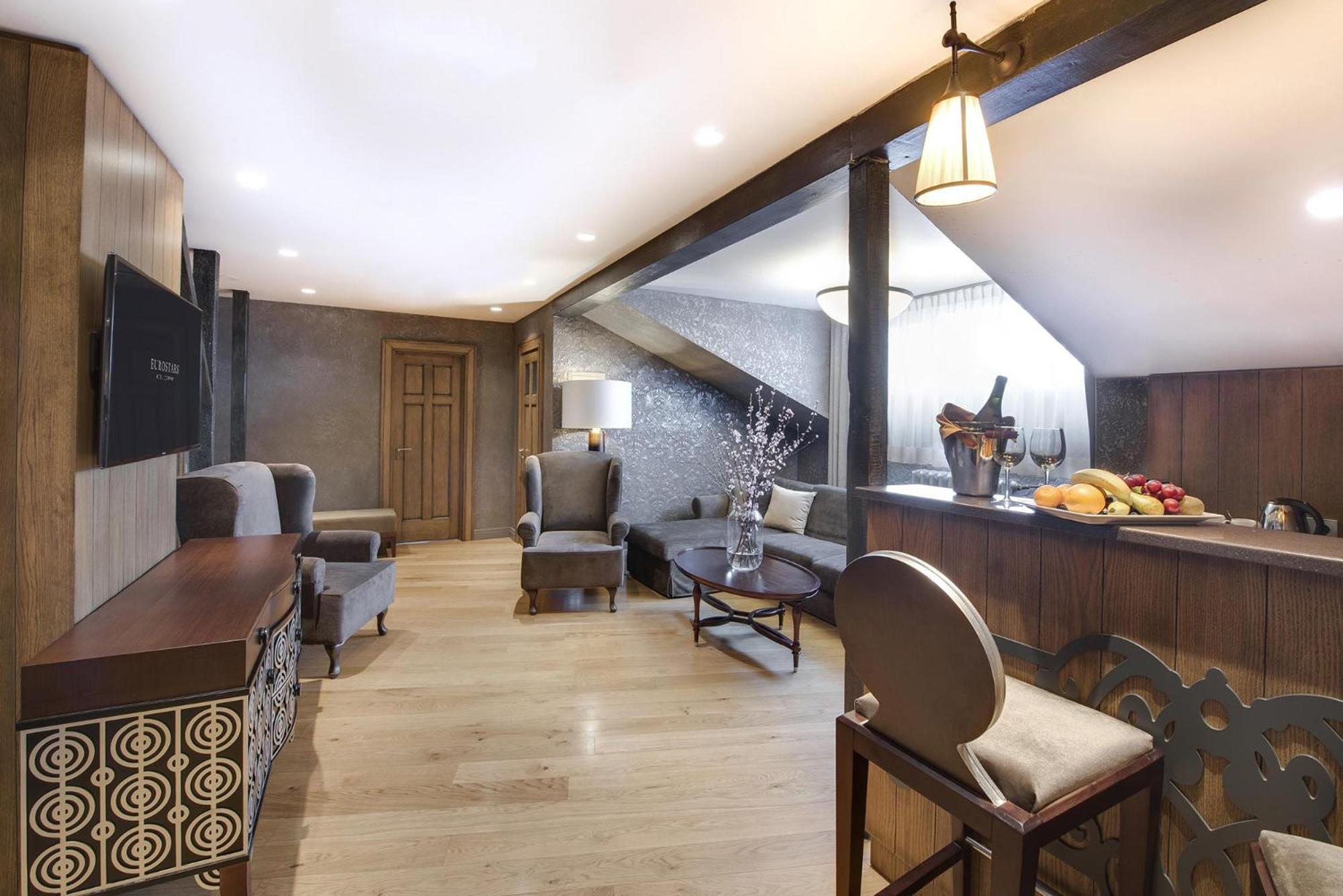 Eurostars Metropole Hotel 4*