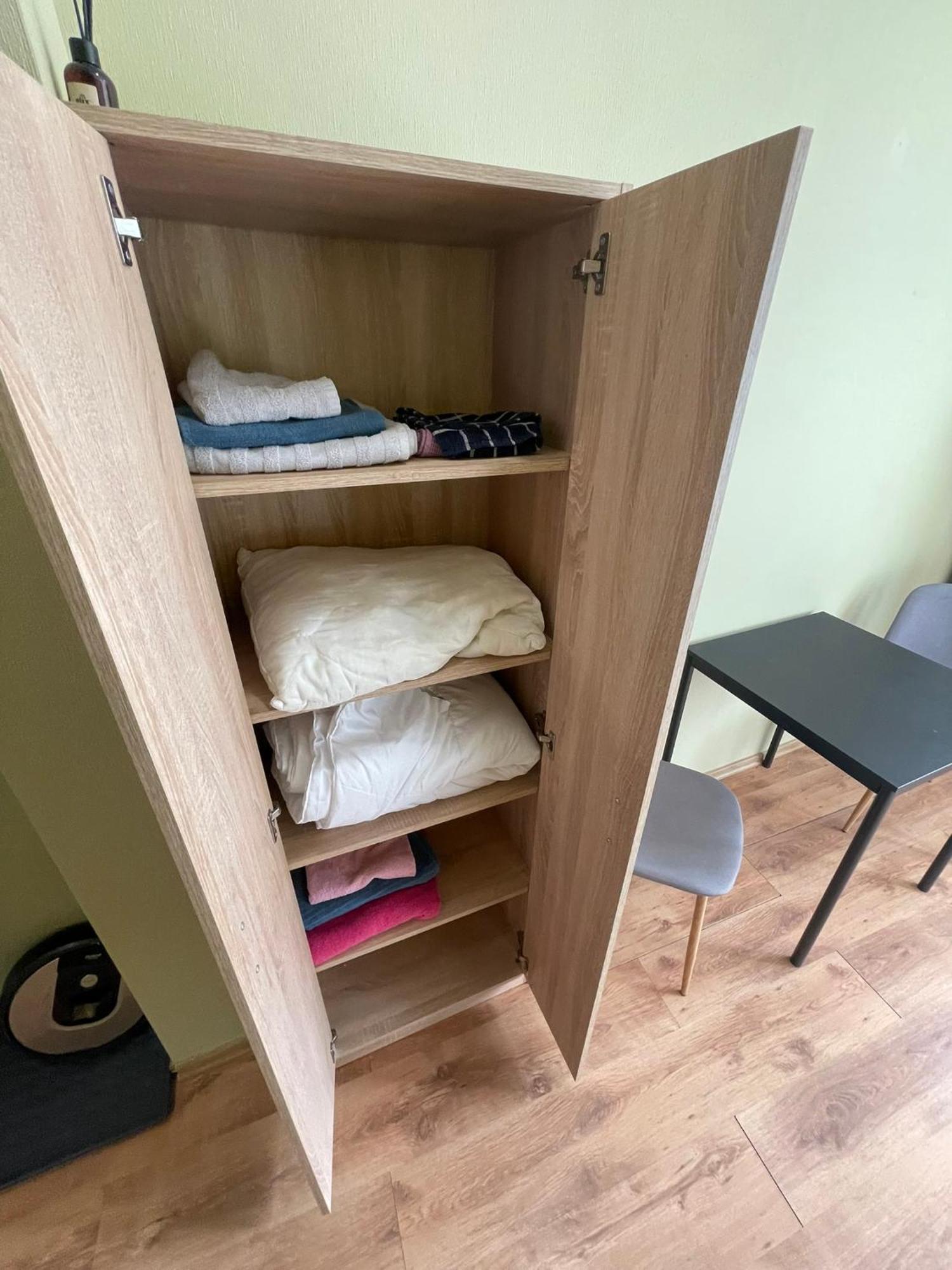 Smart & Quiet Center Apartment, Self Check-in, Tv & Wifi *