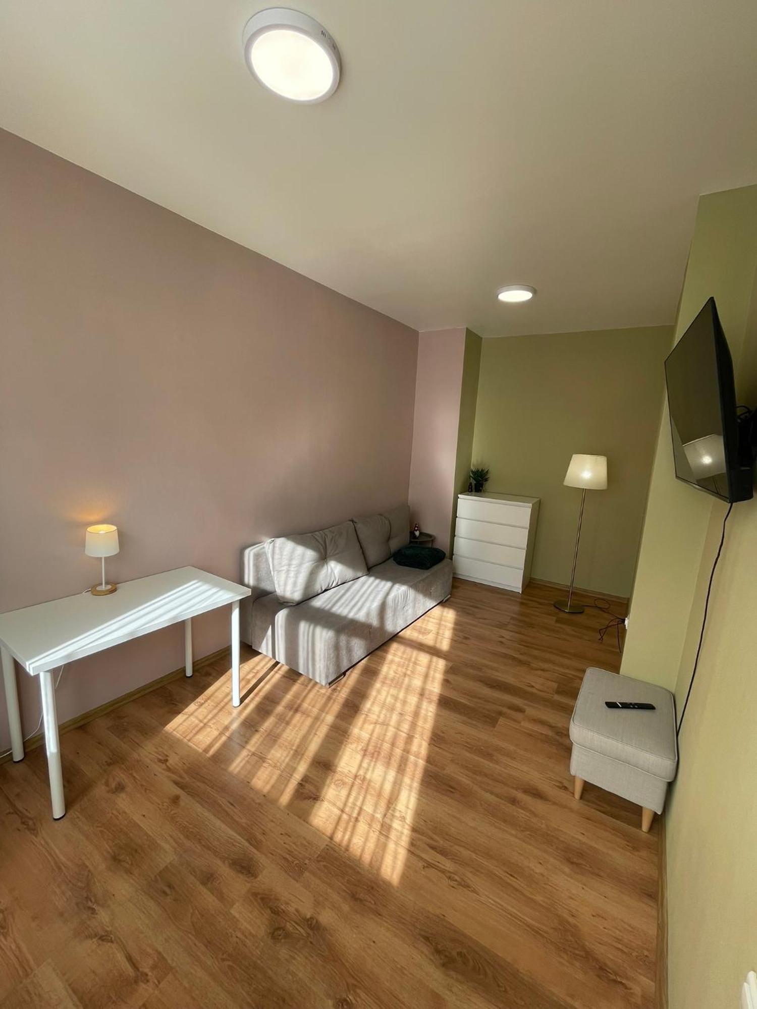 Smart & Quiet Center Apartment, Self Check-in, Tv & Wifi