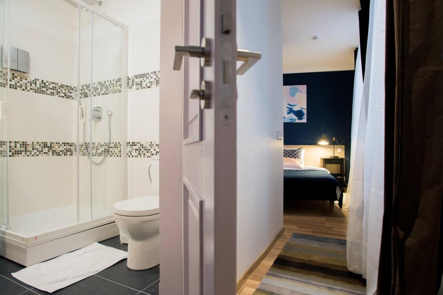 New & Modern Old Apartment *