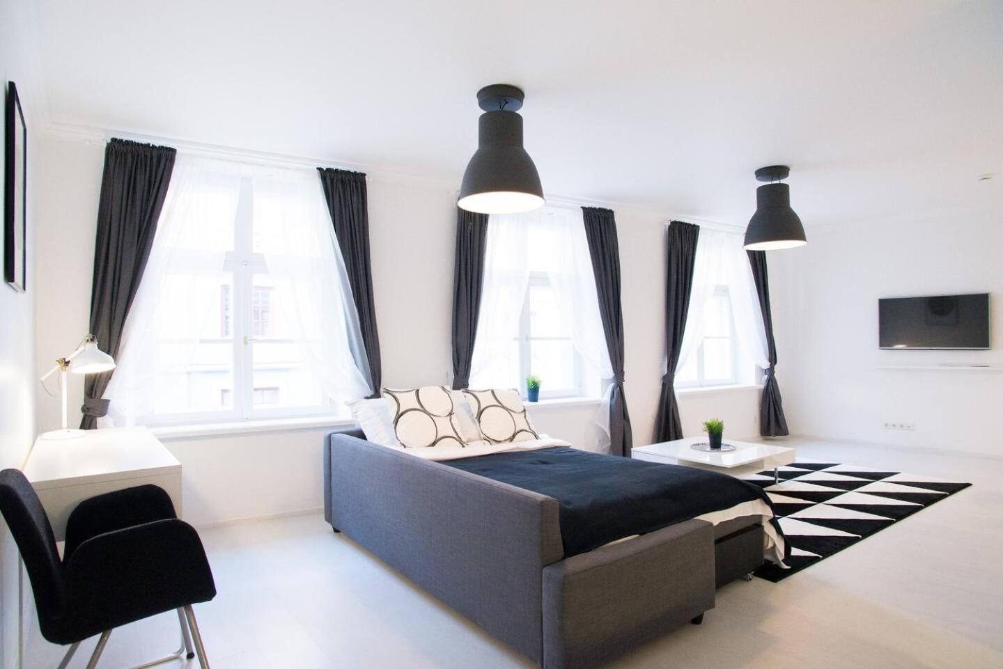 Apartment Old