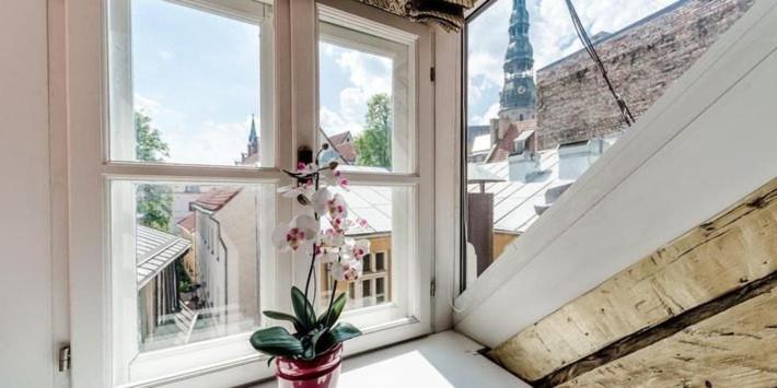 Grand Old Penthouse Apartment