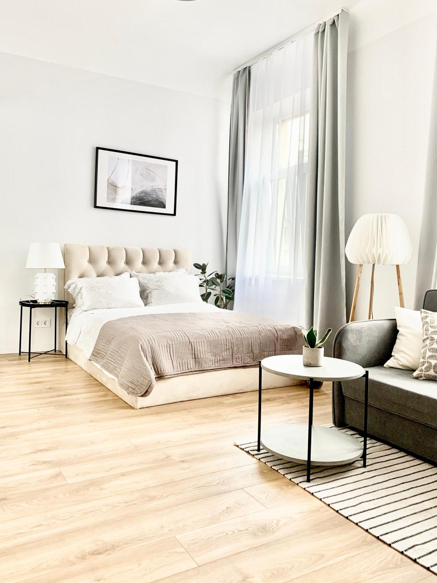 Apartment By Old Town 2