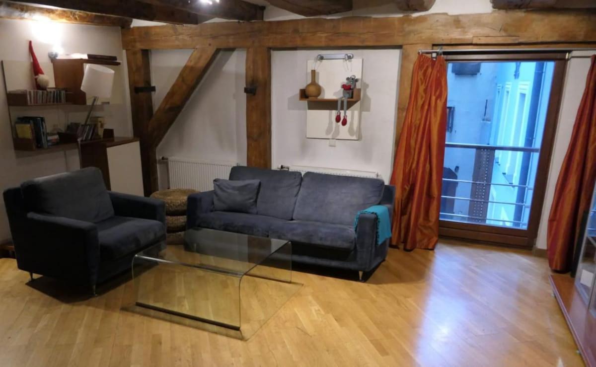 Vintage Barn One-bedroom Flat Apartment Riga
