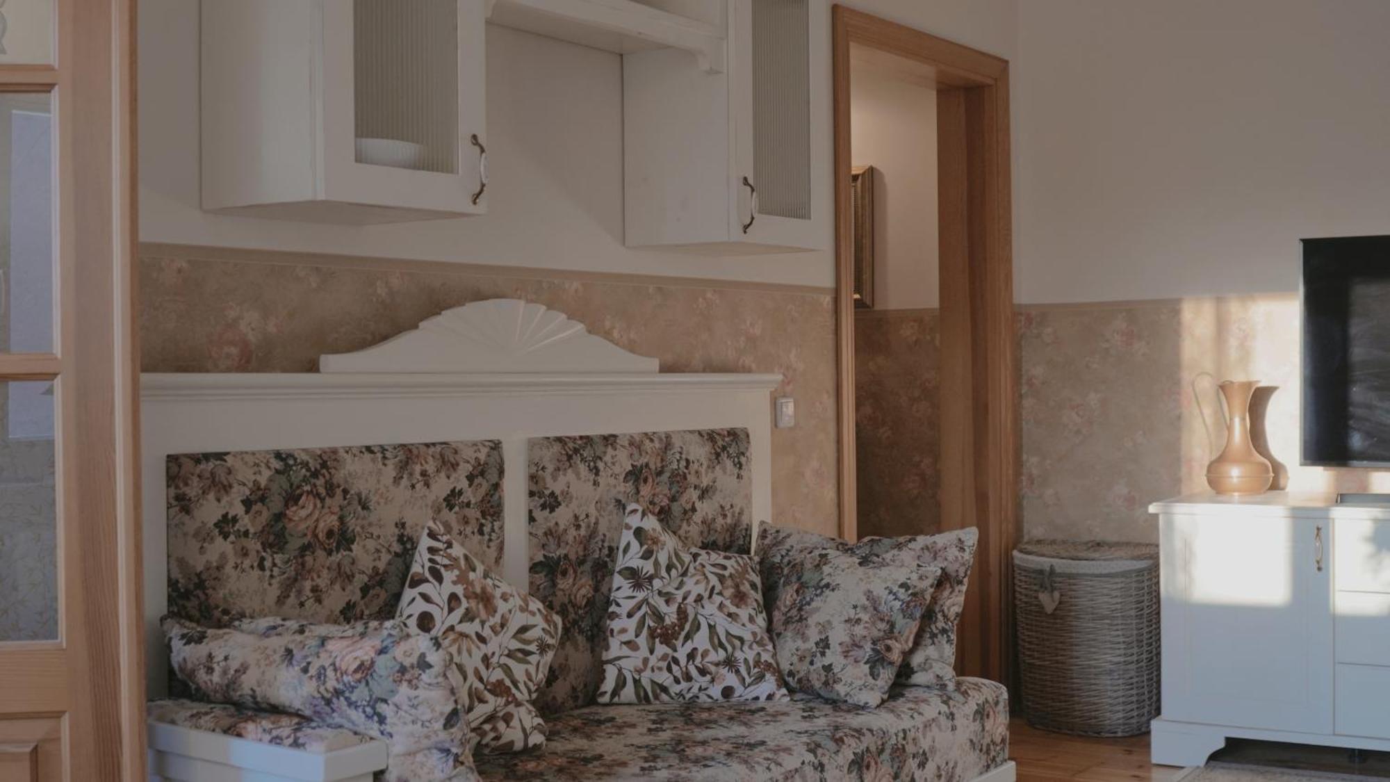 Apartment Moodar Rent