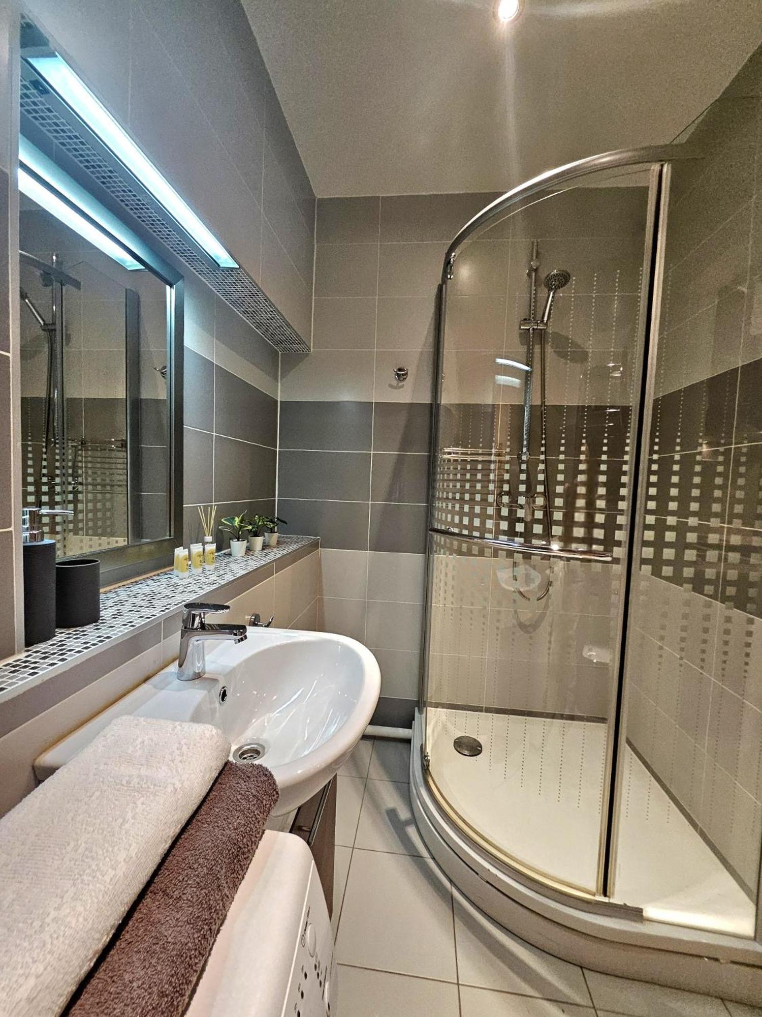Căn hộ Heart Of Old 3 Bedroom By Dome Square Riga