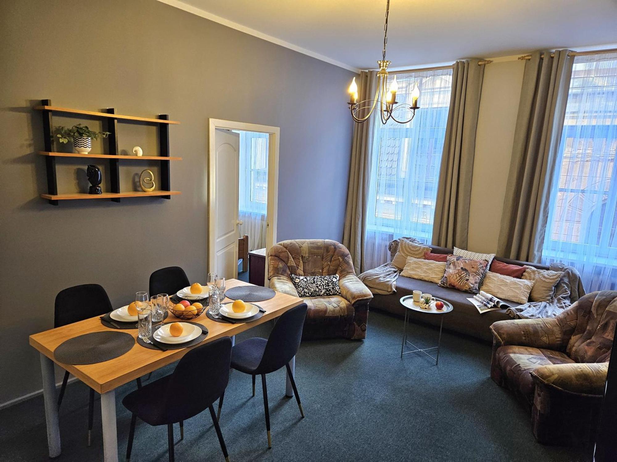Căn hộ Heart Of Old 3 Bedroom By Dome Square Riga
