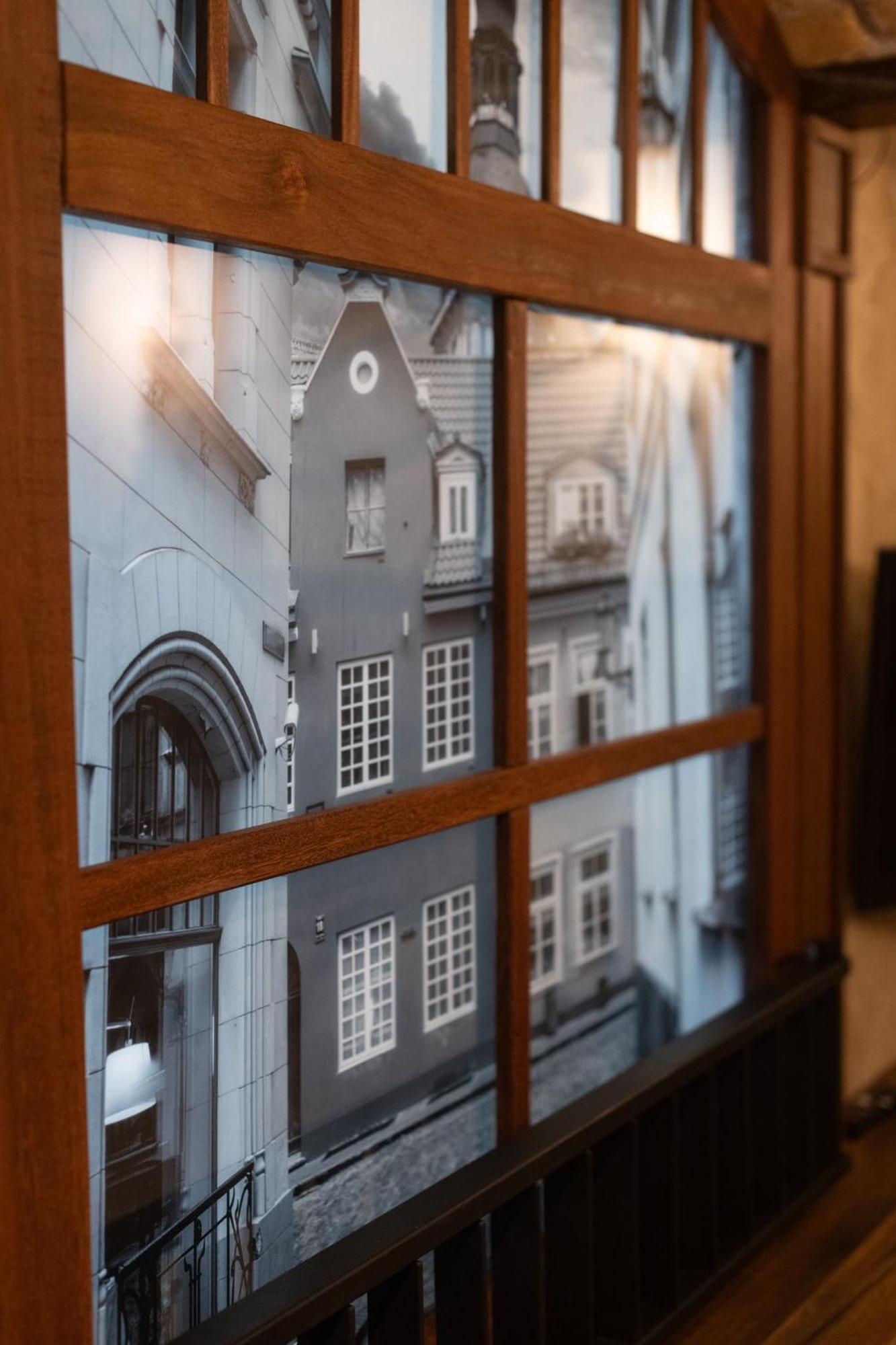 Photographer Rudolf's - Ground Floor With Separate Entrance Apartment Riga