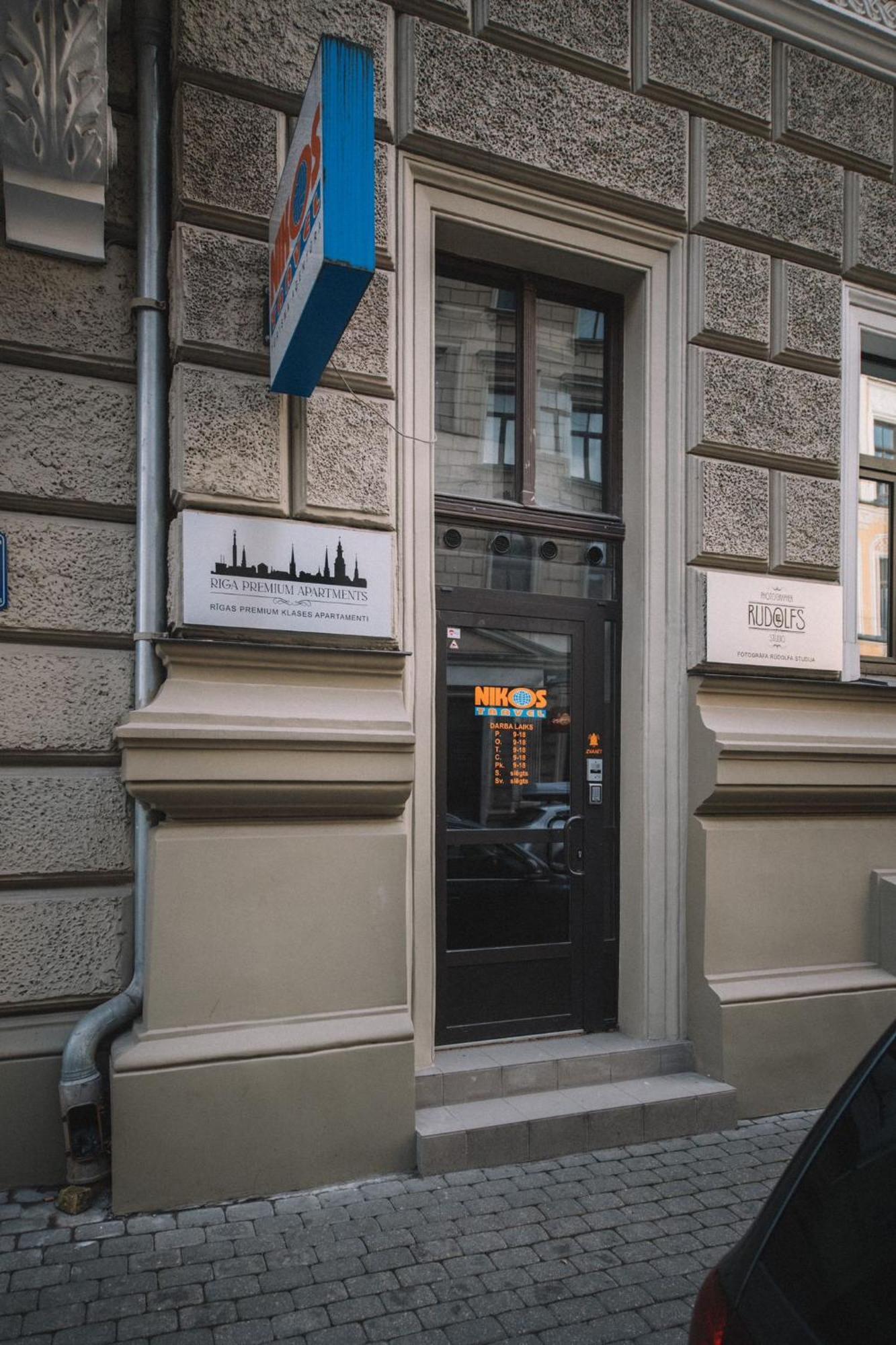 Photographer Rudolf's - Ground Floor With Separate Entrance Apartment
