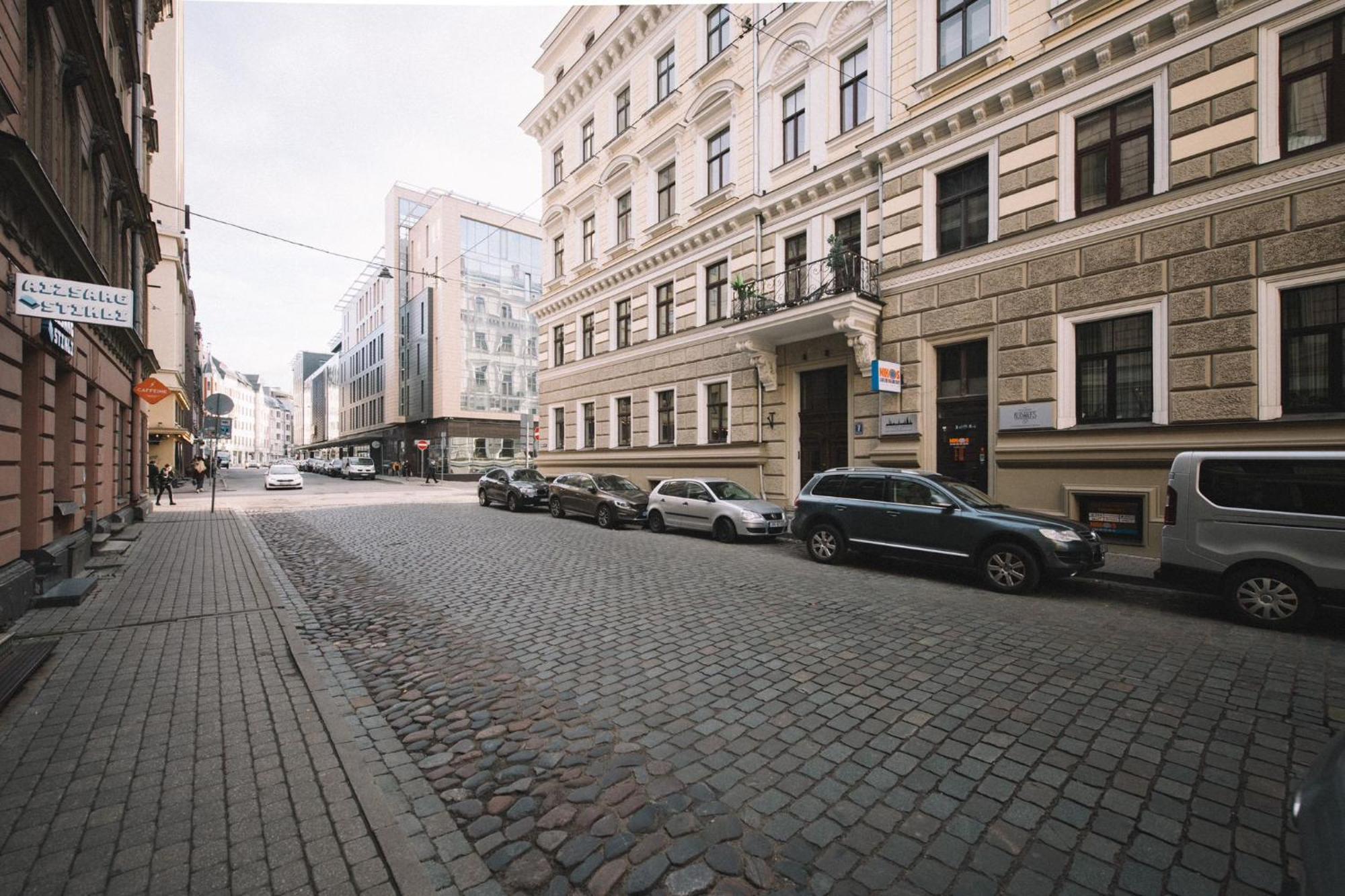 Photographer Rudolf's - Ground Floor With Separate Entrance Riga