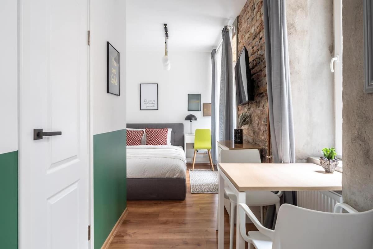 Quiet Hideaway & Wifi In Centre