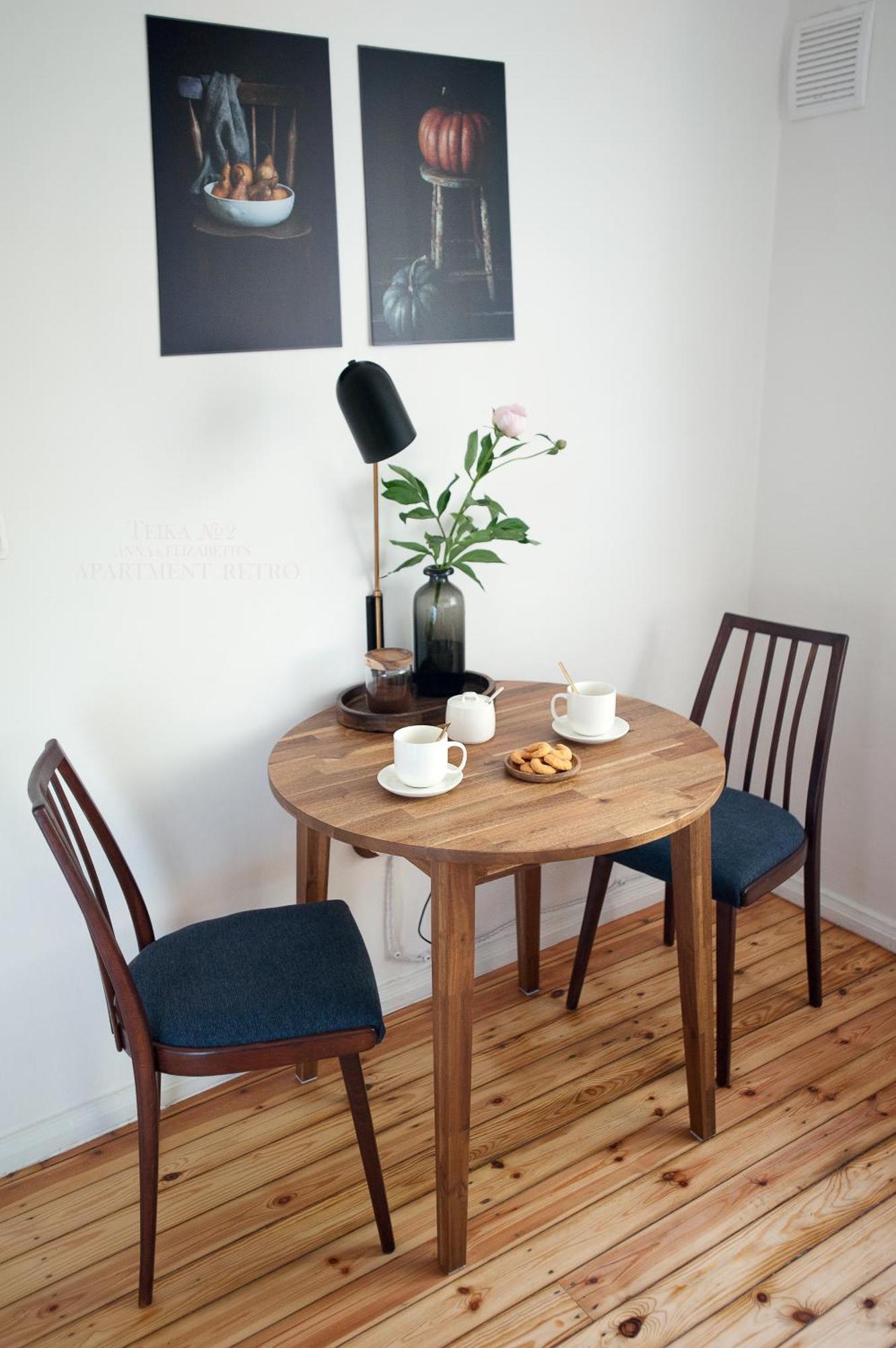 Teika No 2 Apartment-retro On Brivibas Street-free Parking *