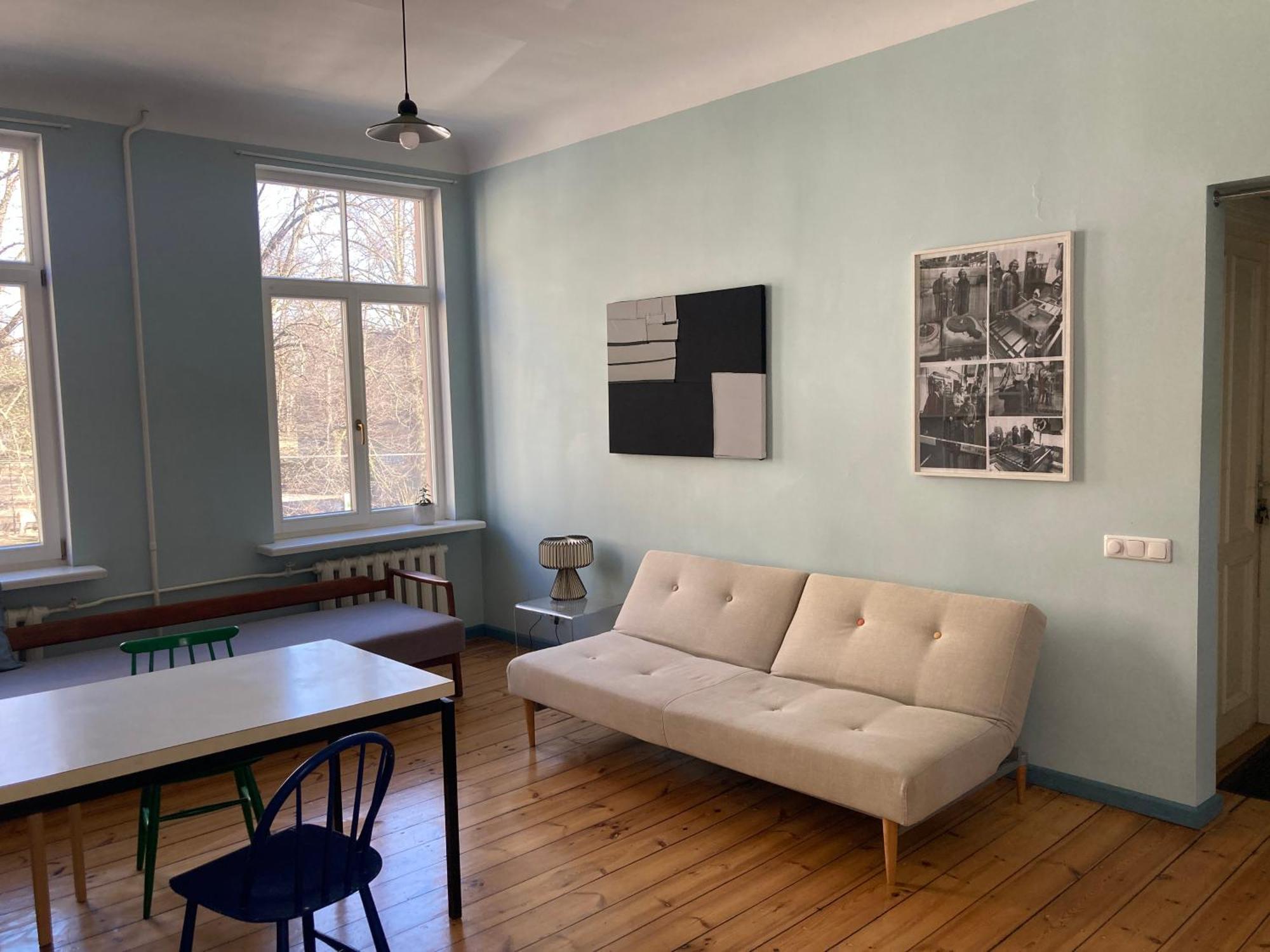 Parkview 2nd Apartment