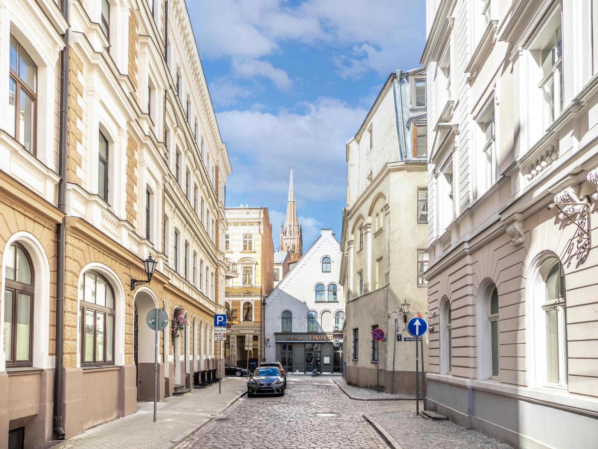 Old Riga, Next To Doma Square, 1br *