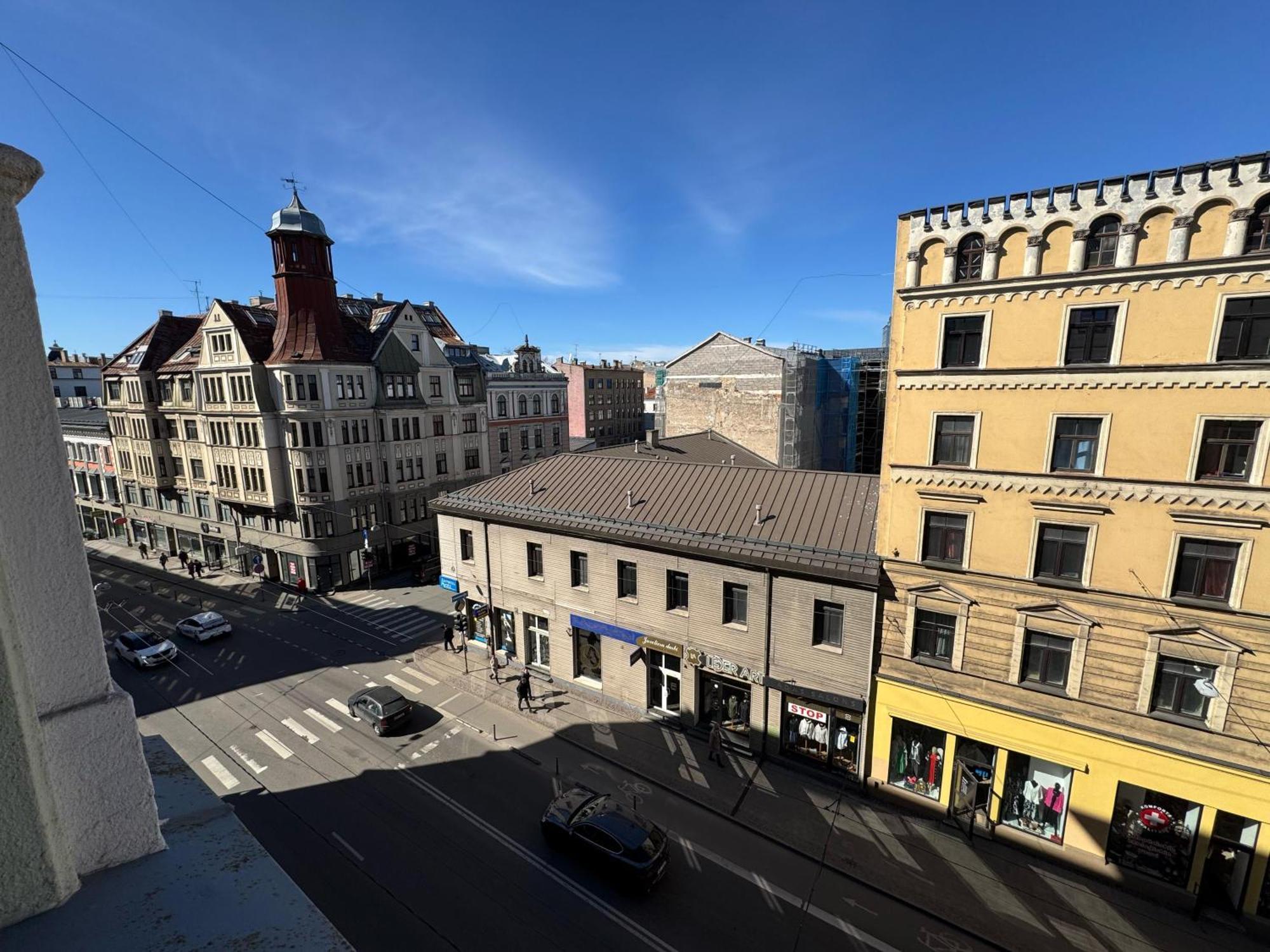Apartment Center Gem - Perfect Location! Riga