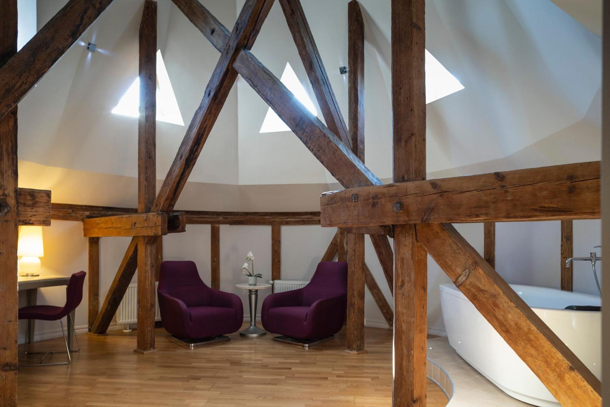 Hotel Opera 4*