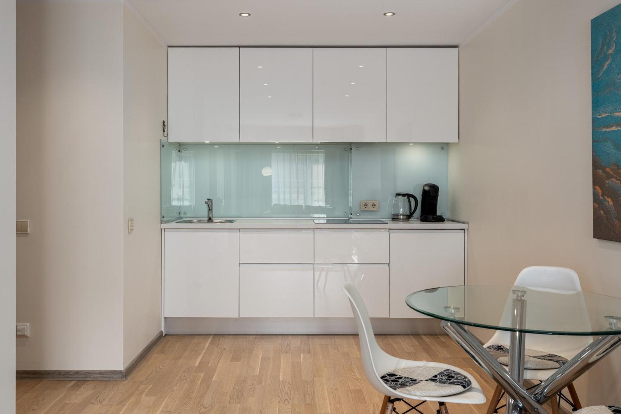 G22 Apartment *