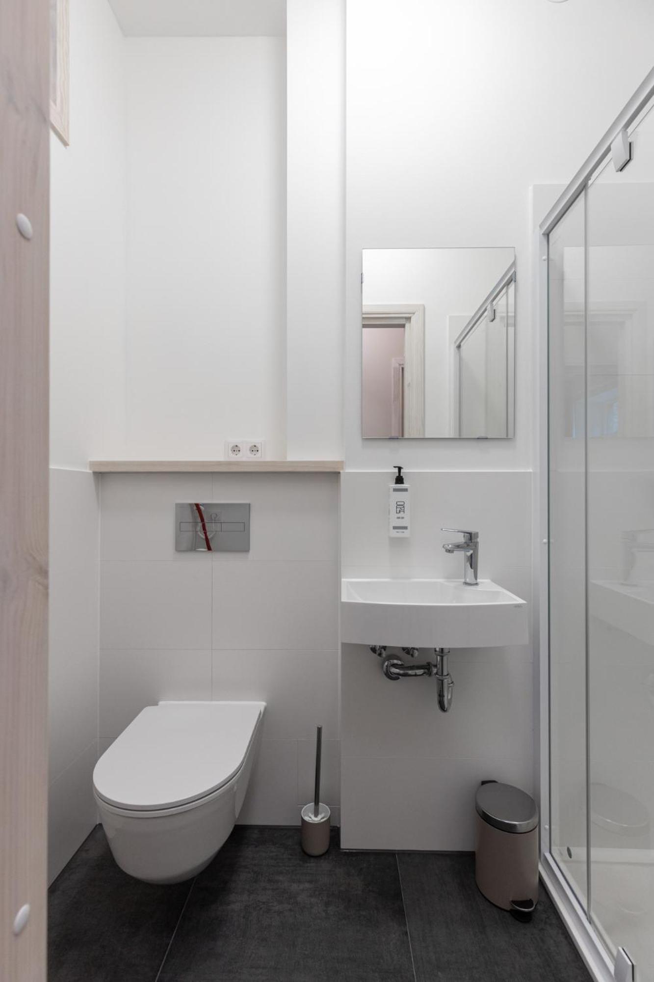 Vibrant 1bd Centre *
