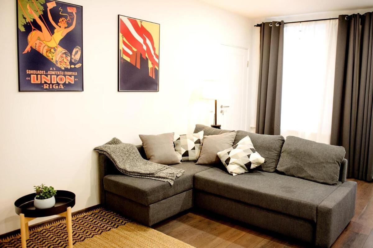Apartment Traditional And Warm Latvian Riga