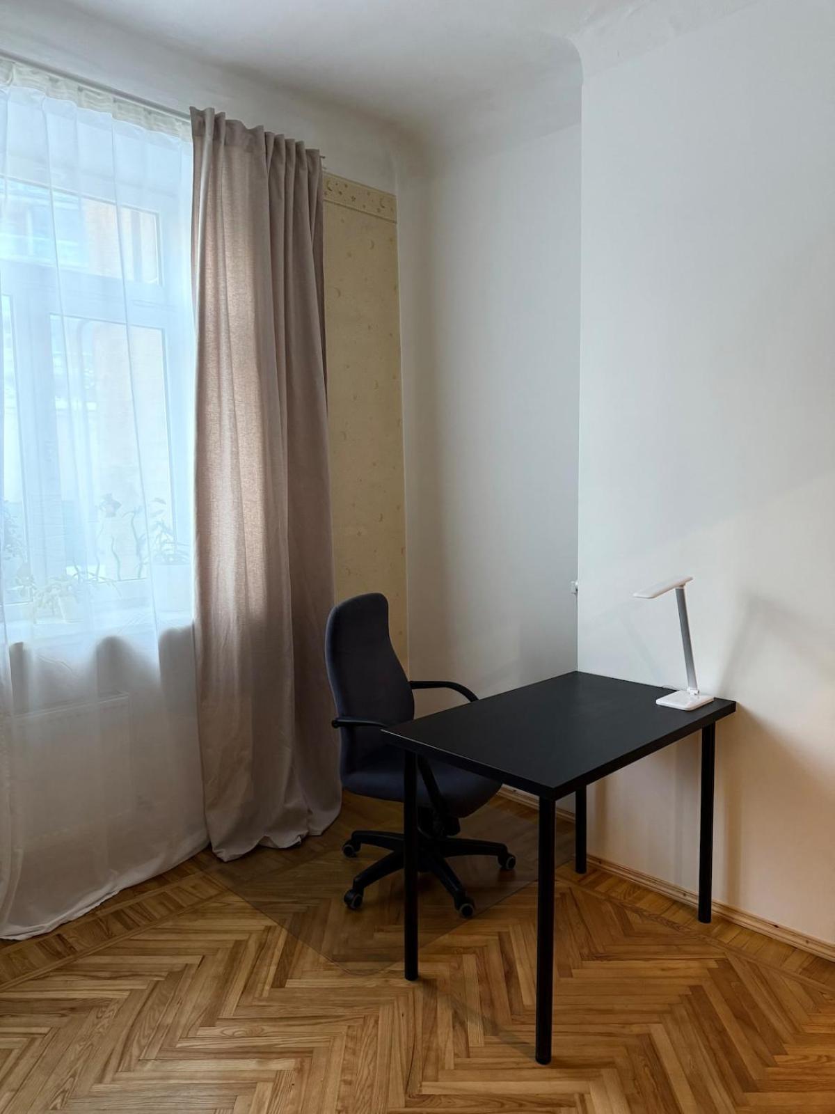 Valdemara Palace - 2 Bedrooms And Free Parking Dzīvoklis
