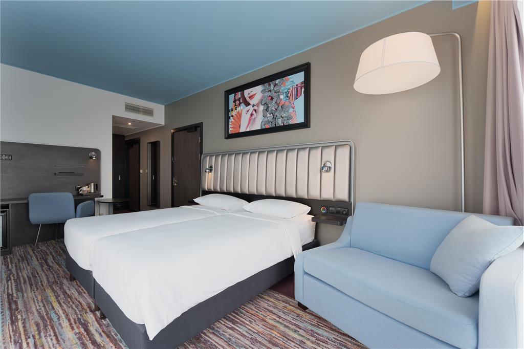 Khách sạn Park By Radisson Valdemara 4*