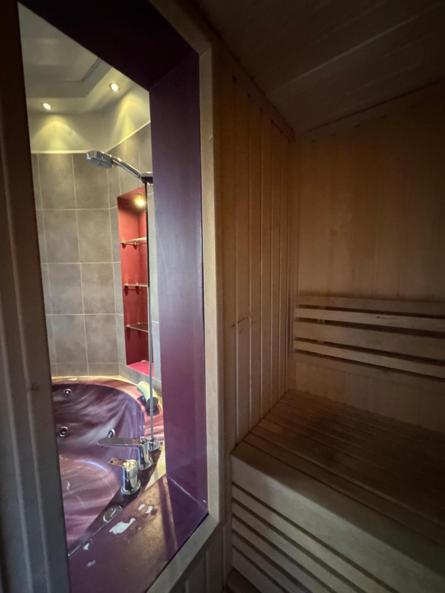Apartment Two Level In The Art Nouveau Area