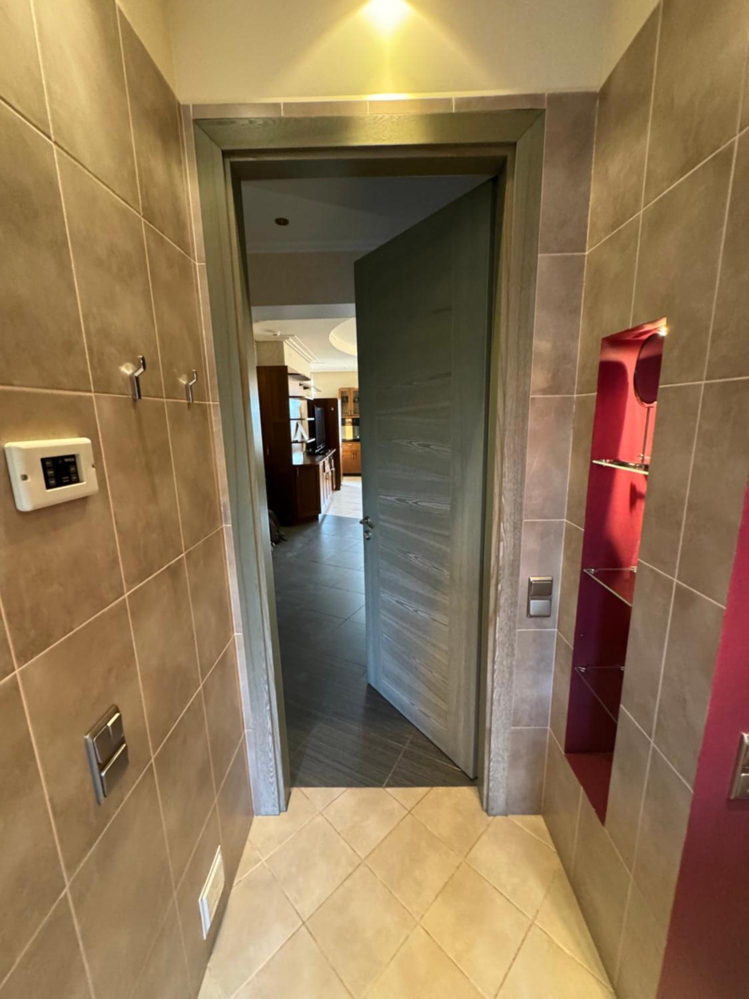 Two Level In The Art Nouveau Area Apartment