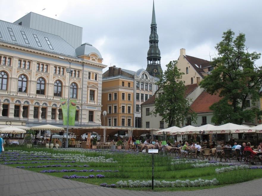 Cheap And Chic Butas Riga