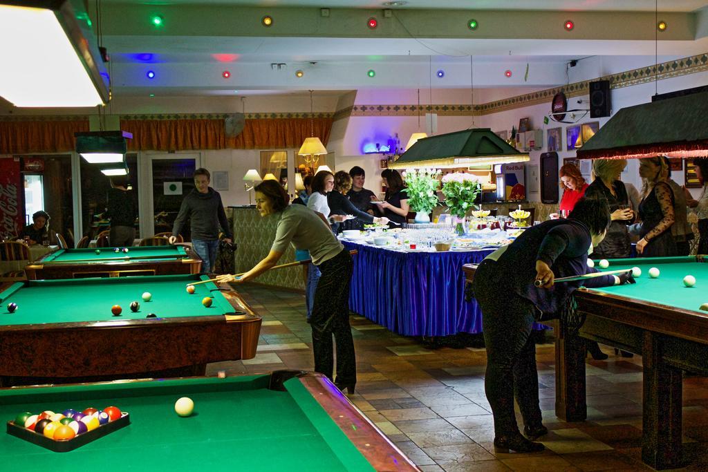 Nb With Free Parking Hotel