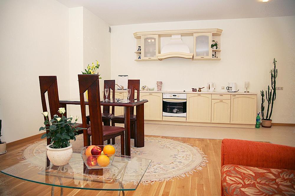 Apartment With Terrace *