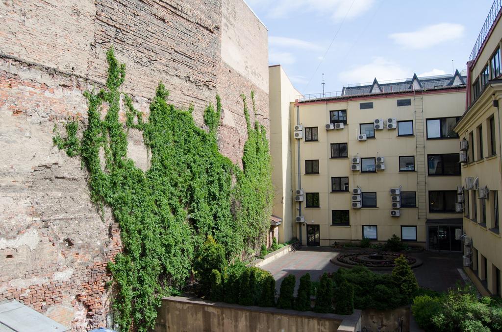 City Inn Riga Apartment, Town Hall View With Parking *