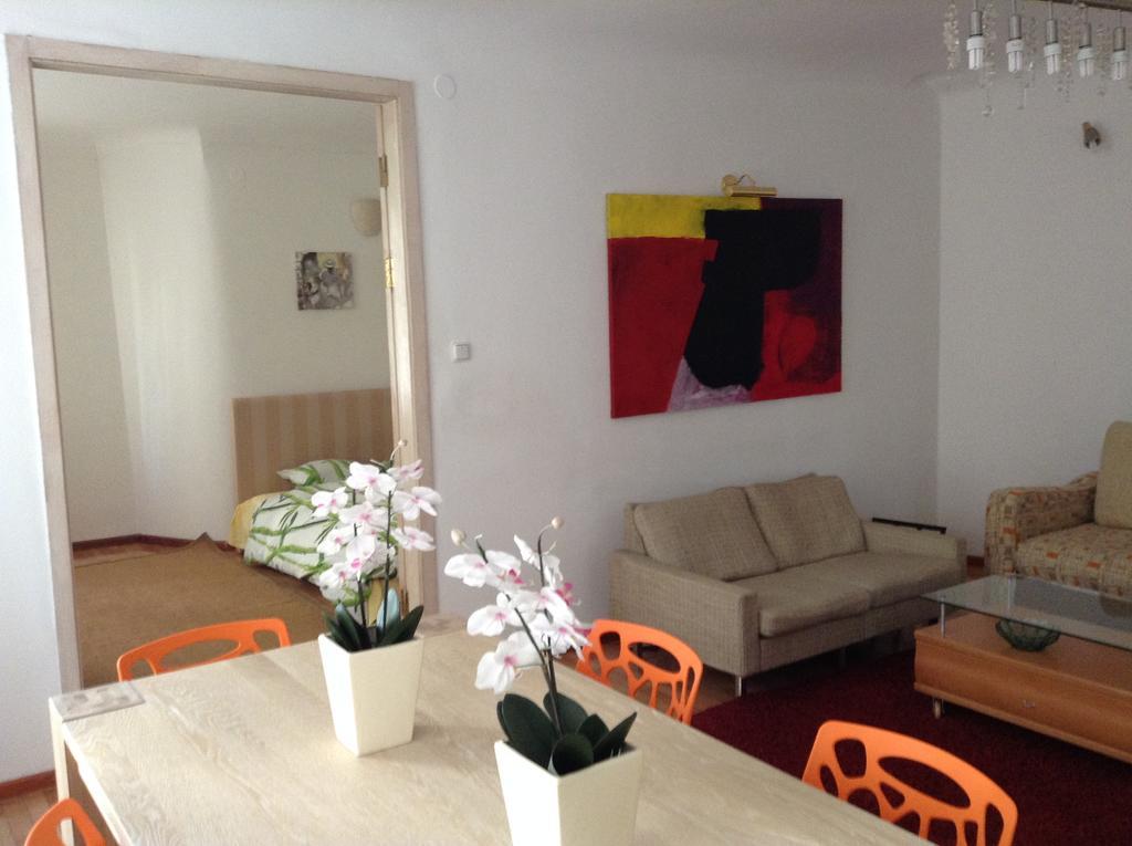 Apartment Cheap And Chic *