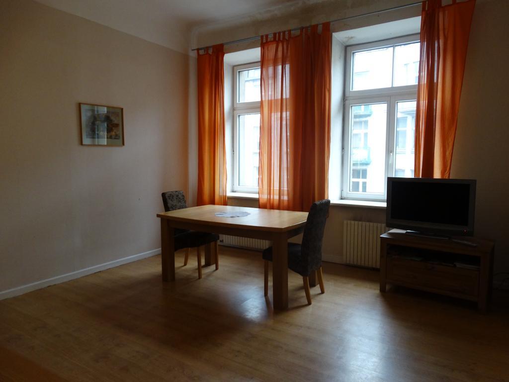 Apartment Aleksandra Caka 65 Riga