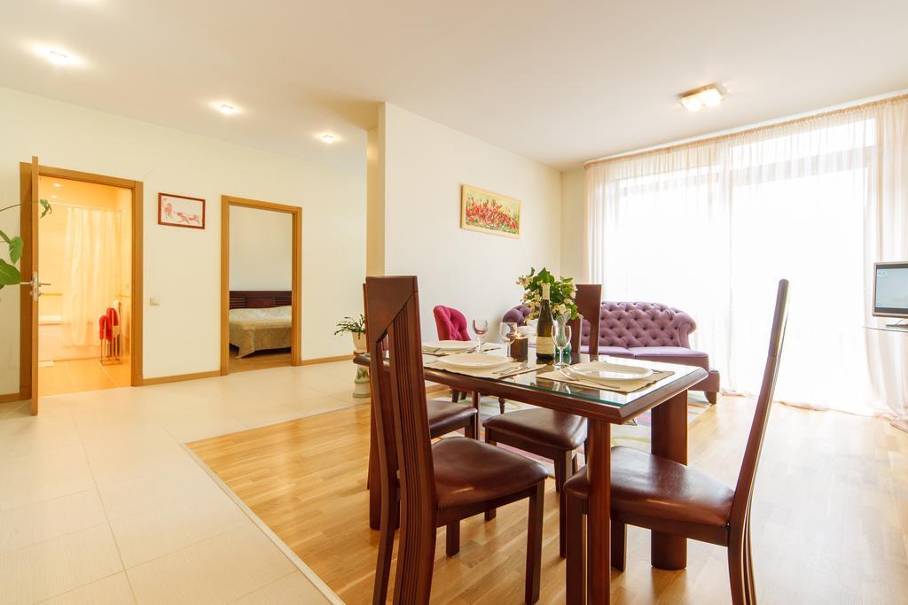 Apartment With Terrace Riga