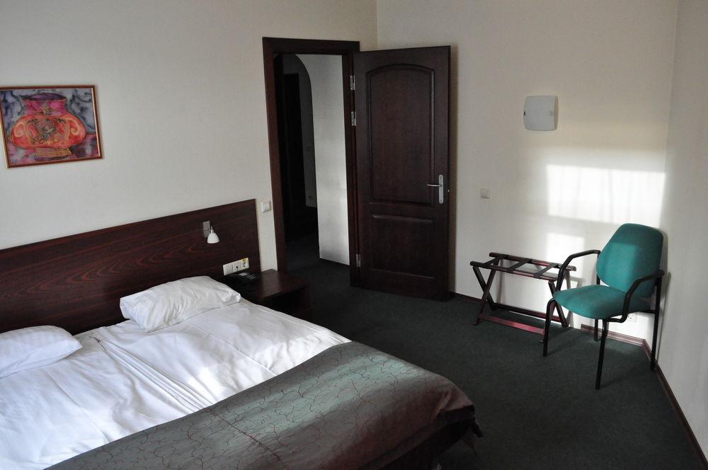 Albatross Hotel 3*