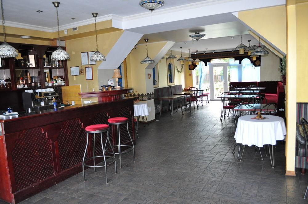 Albatross Hotel 3*