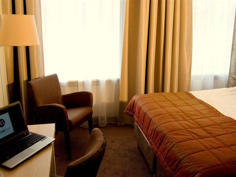 Hotel Radisson Old Town 4*