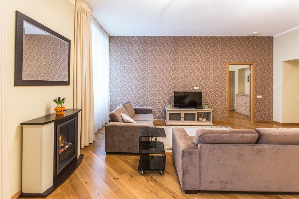 Aparthotel Lux - Ernesta, Free Parking Riga