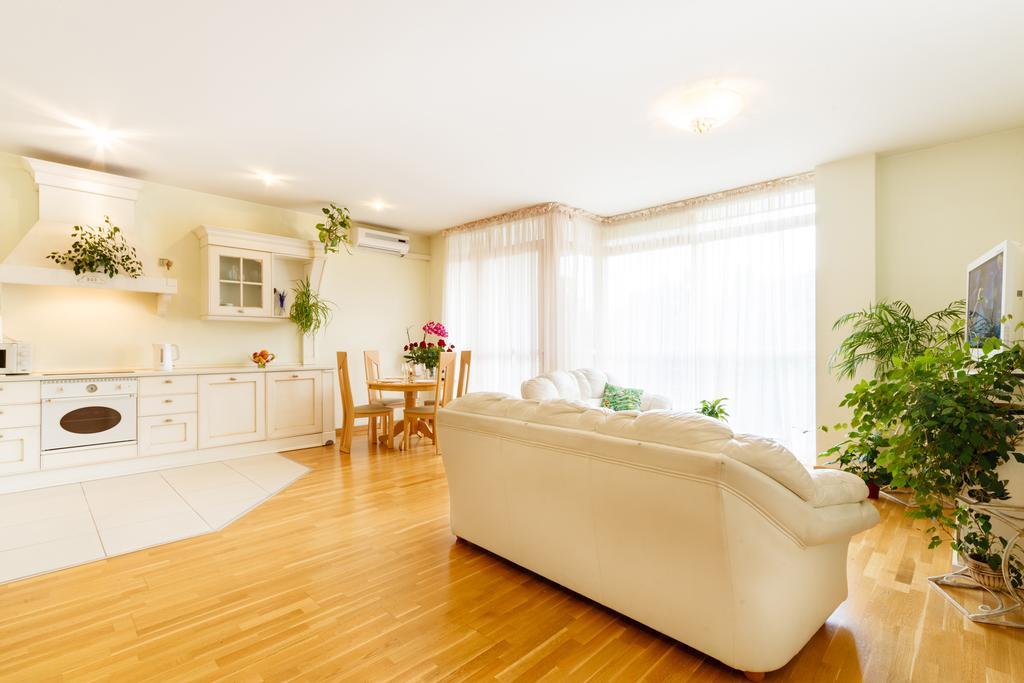 Studia 69 Apartment *