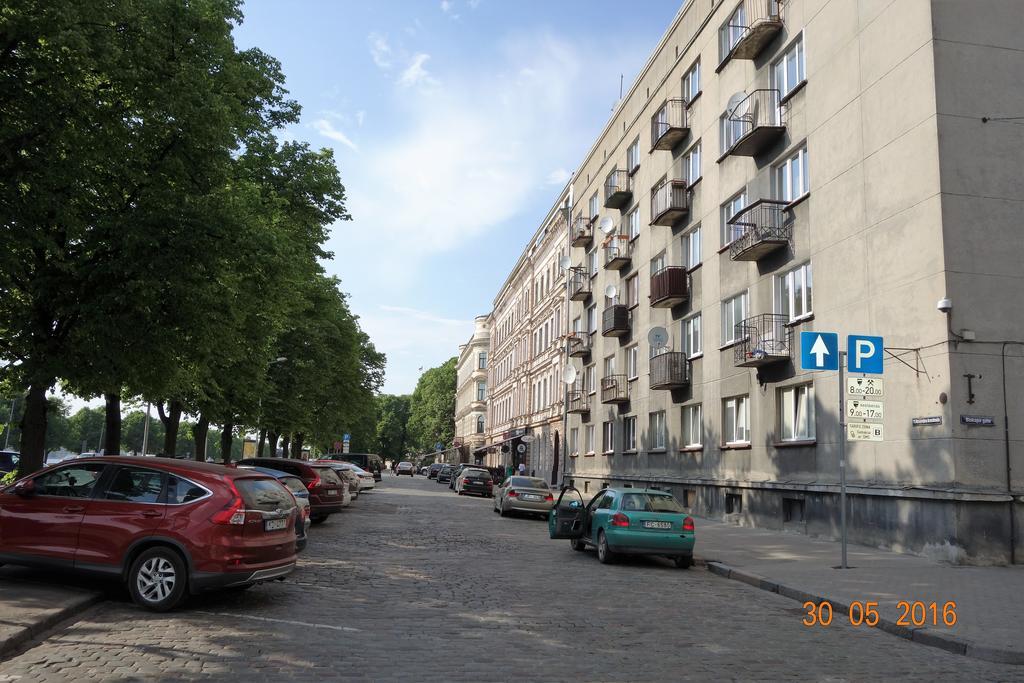 Huoneisto Riga Old Town River View With Balcony