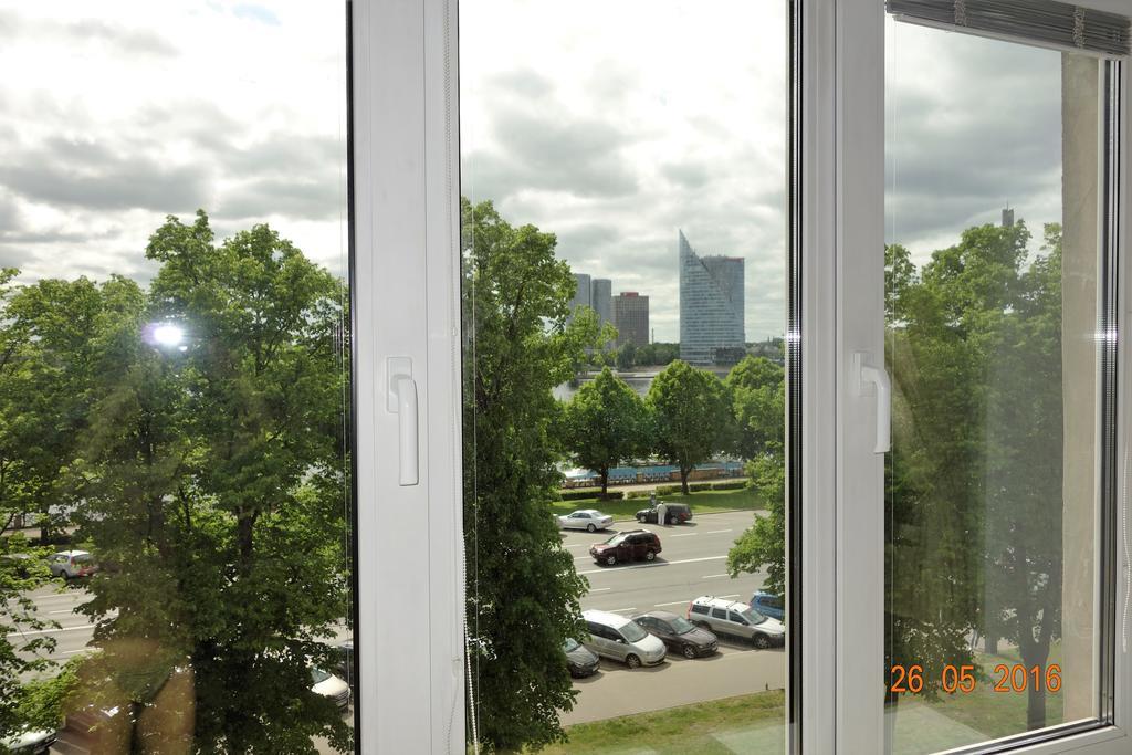 Huoneisto Riga Old Town River View With Balcony Riika