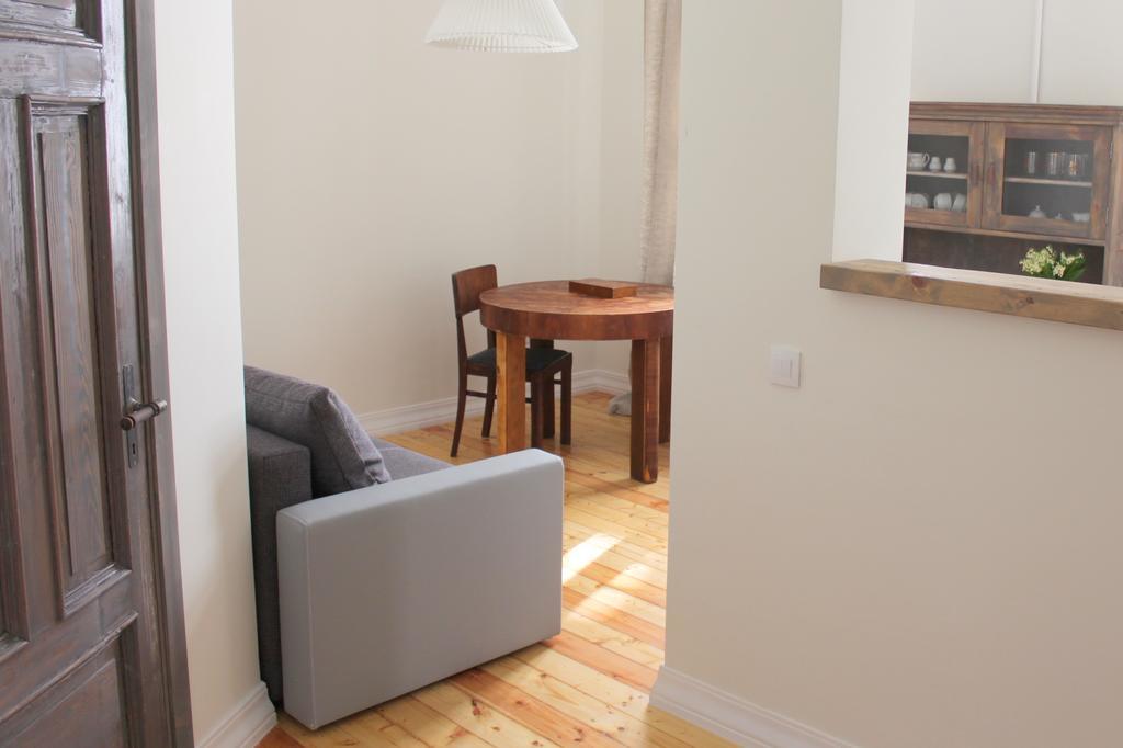 2 In Embasy Area Apartment *