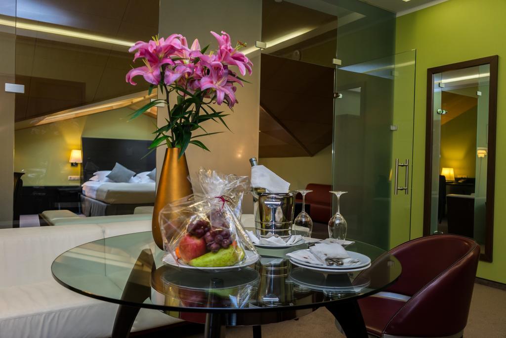 Hotel Gallery Park & Spa, A Chateaux & Collection Riga