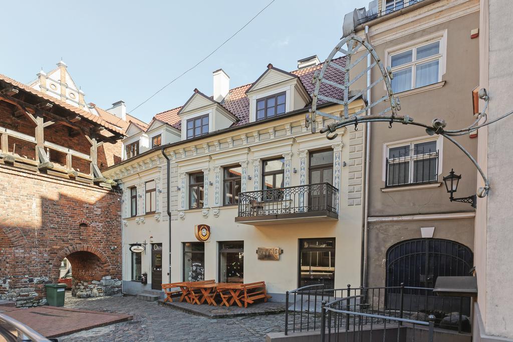Old Town Jana Seta Apartment *